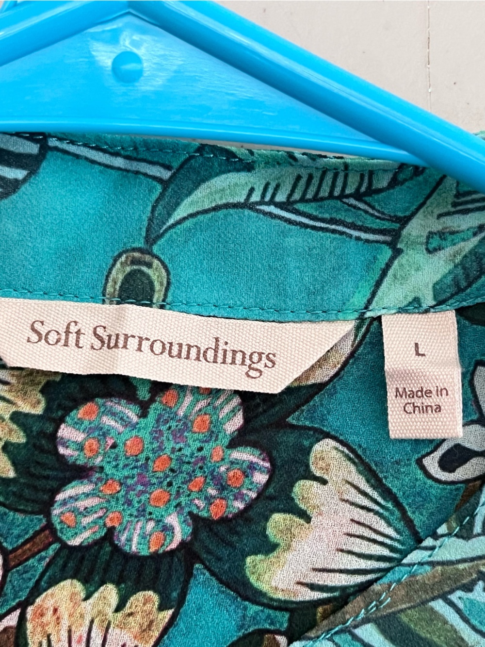 Soft Surroundings Luau Garden Floral Sheer Pintuck Button Front Blouse Sz L - Picture 7 of 14